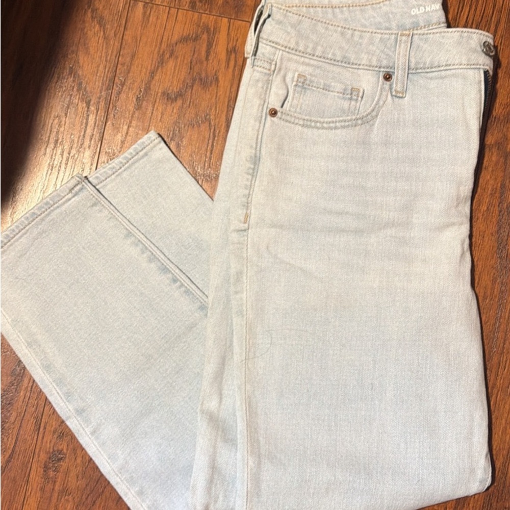 Old Navy Men's Straight Jeans in Light Blue